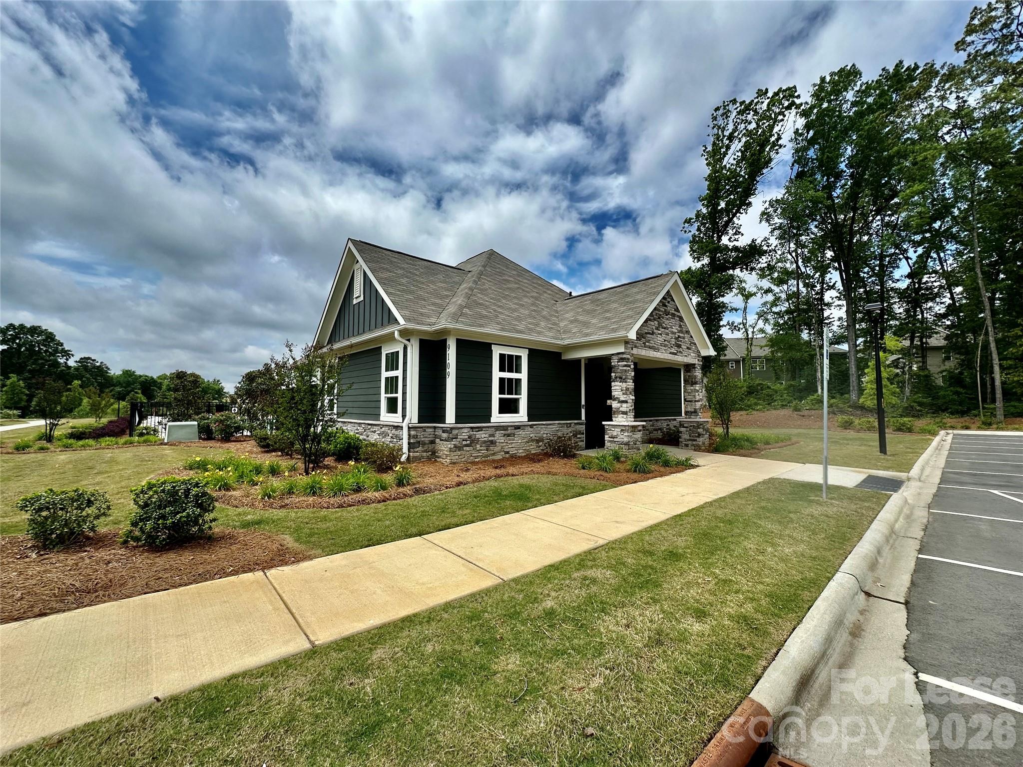 8116 Ramsburg Drive Charlotte NC 28269