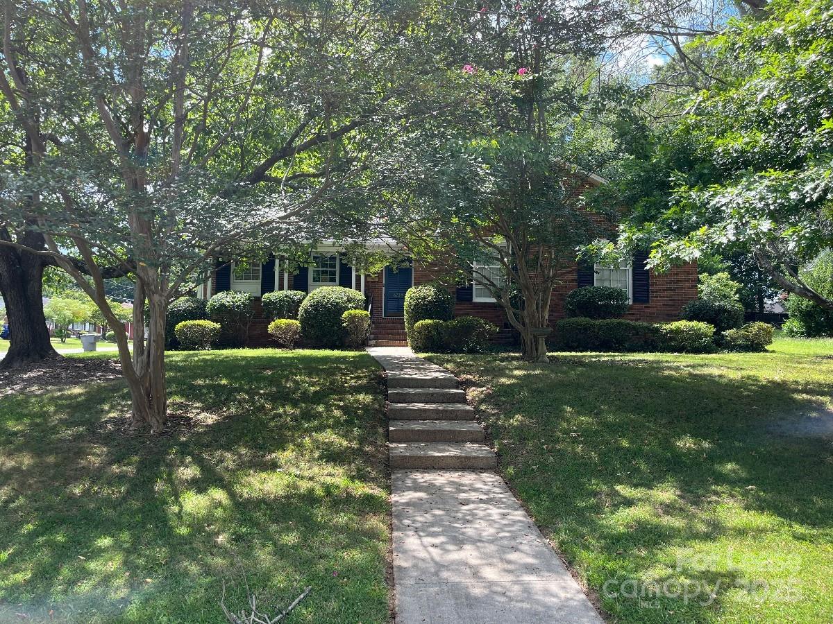 6734 Knollgate Drive Charlotte NC 28212