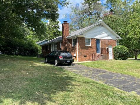 6734 Knollgate Drive Charlotte NC 28212