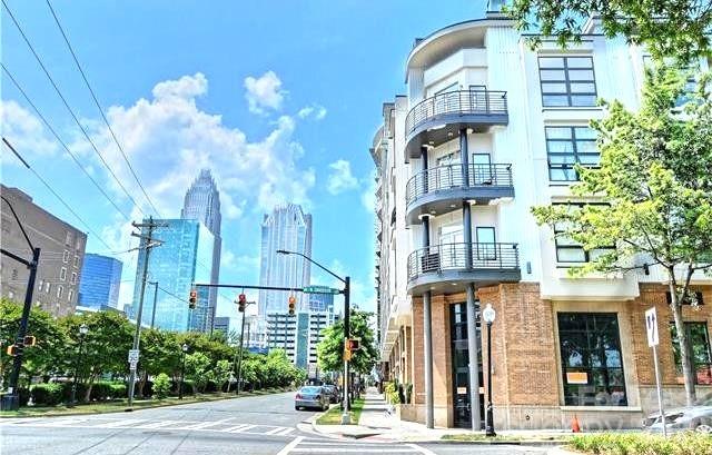 525 E 6th Street Charlotte NC 28202