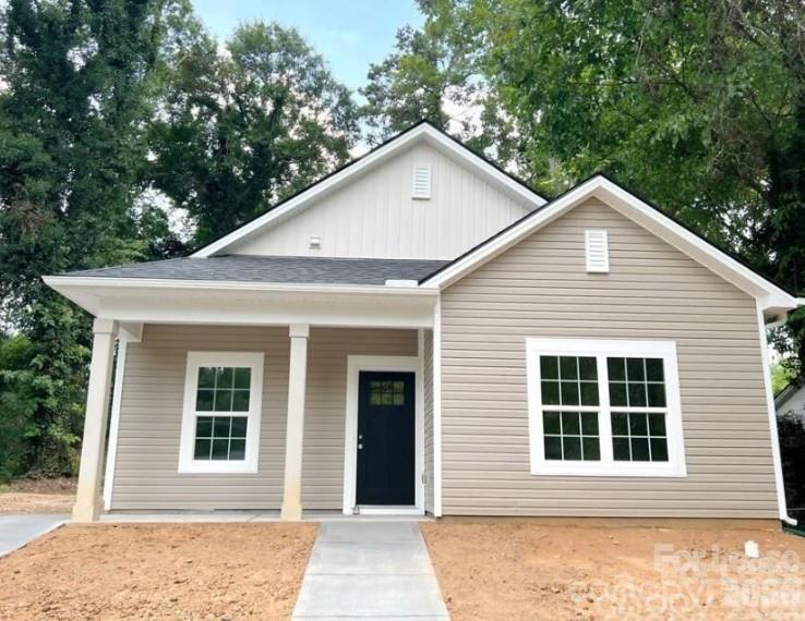 817 W Davidson Avenue Gastonia NC 28052