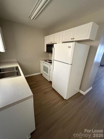1009 22nd Street NE Hickory NC 28601