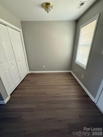 1009 22nd Street NE Hickory NC 28601