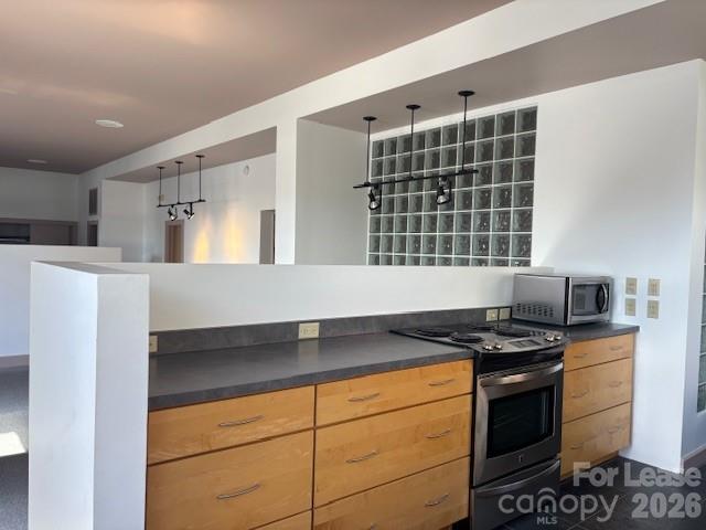 36 1/2 Battery Park Avenue Asheville NC 28801