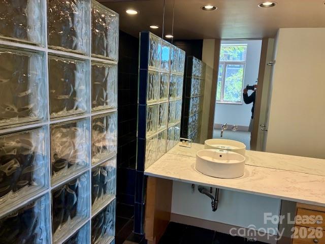 36 1/2 Battery Park Avenue Asheville NC 28801