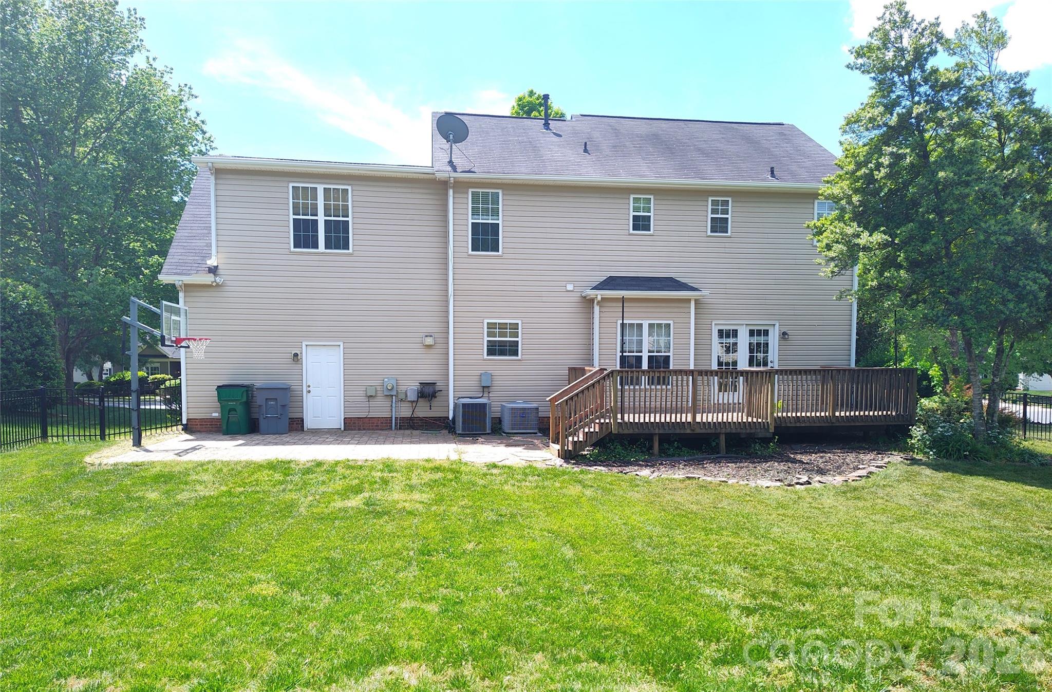 9405 Mitchell Glen Drive Charlotte NC 28277