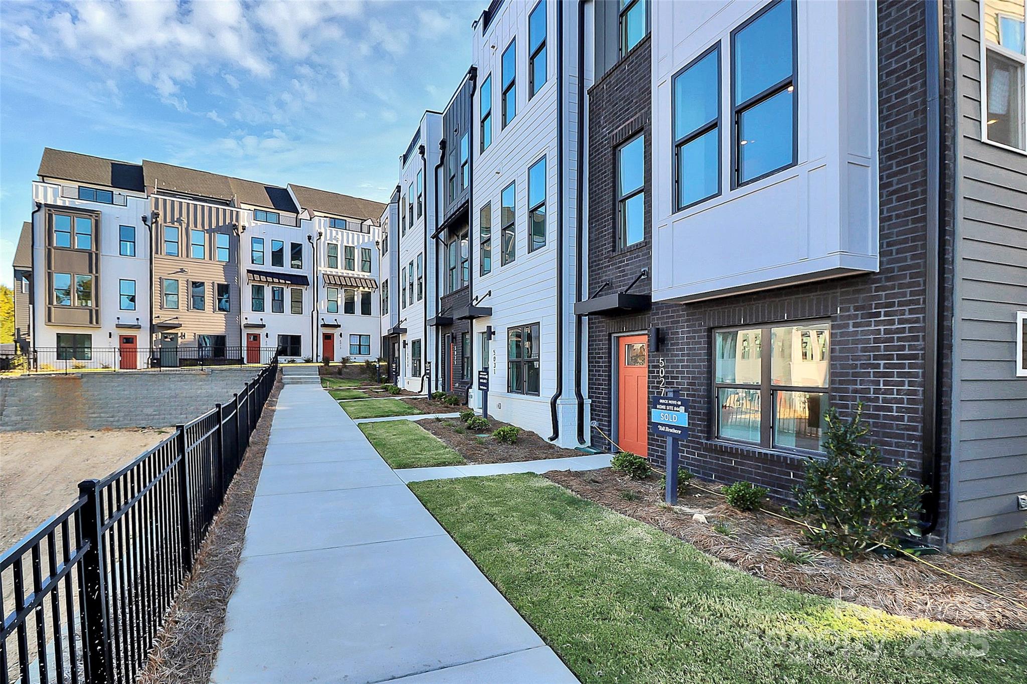 5027 Duchess Drive Charlotte NC 28217
