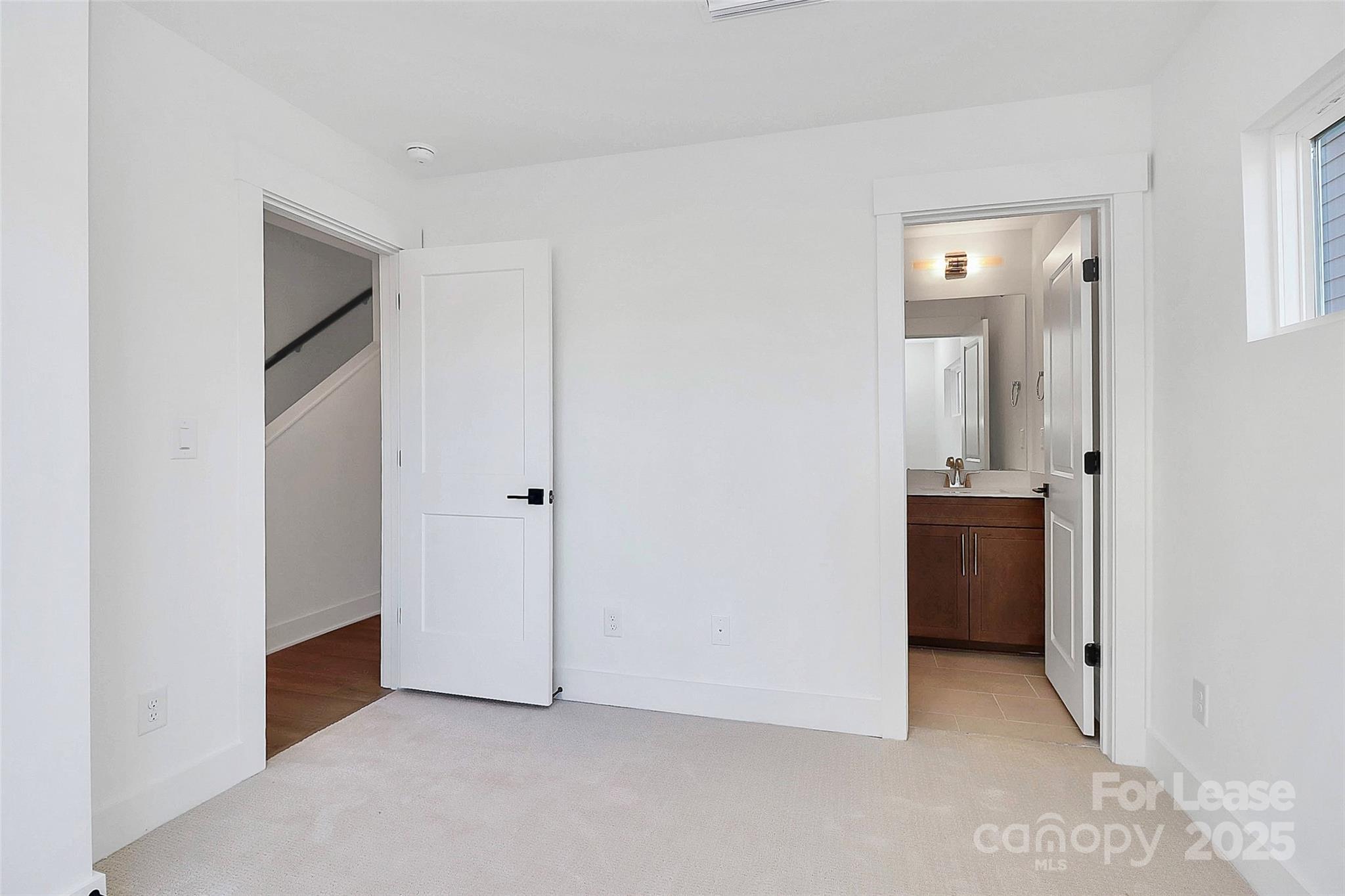 5027 Duchess Drive Charlotte NC 28217