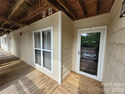940 Jetton Street Davidson NC 28036