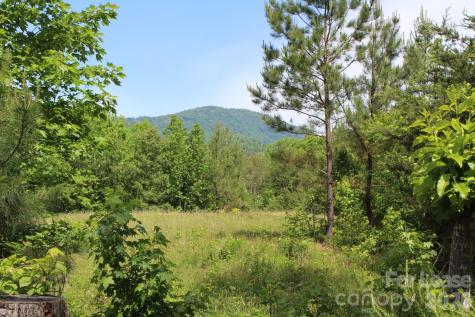 84 Whispering Wind Lane Columbus NC 28722