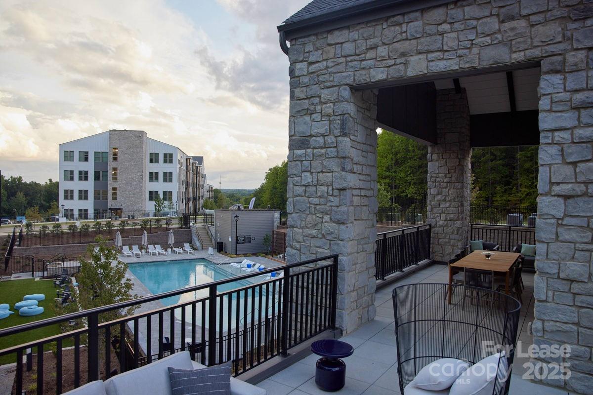 9132 Senator Royall Drive Charlotte NC 28262