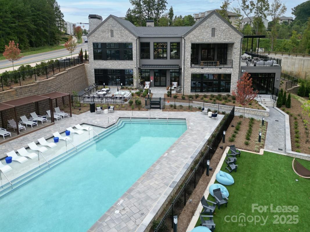 9132 Senator Royall Drive Charlotte NC 28262