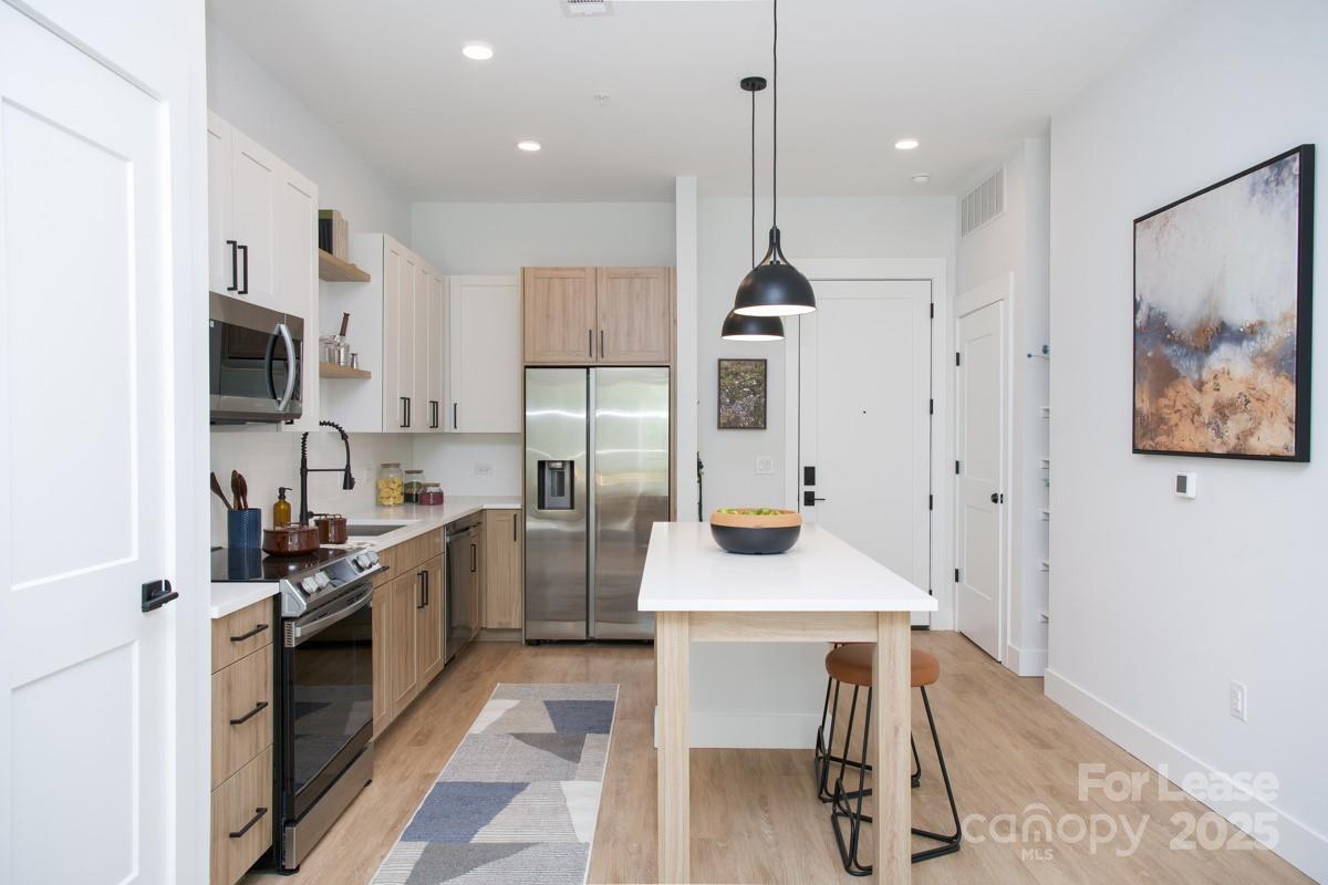 9132 Senator Royall Drive Charlotte NC 28262