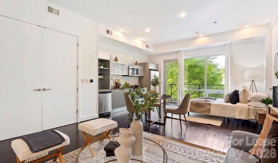 1133 Metropolitan Avenue Charlotte NC 28204