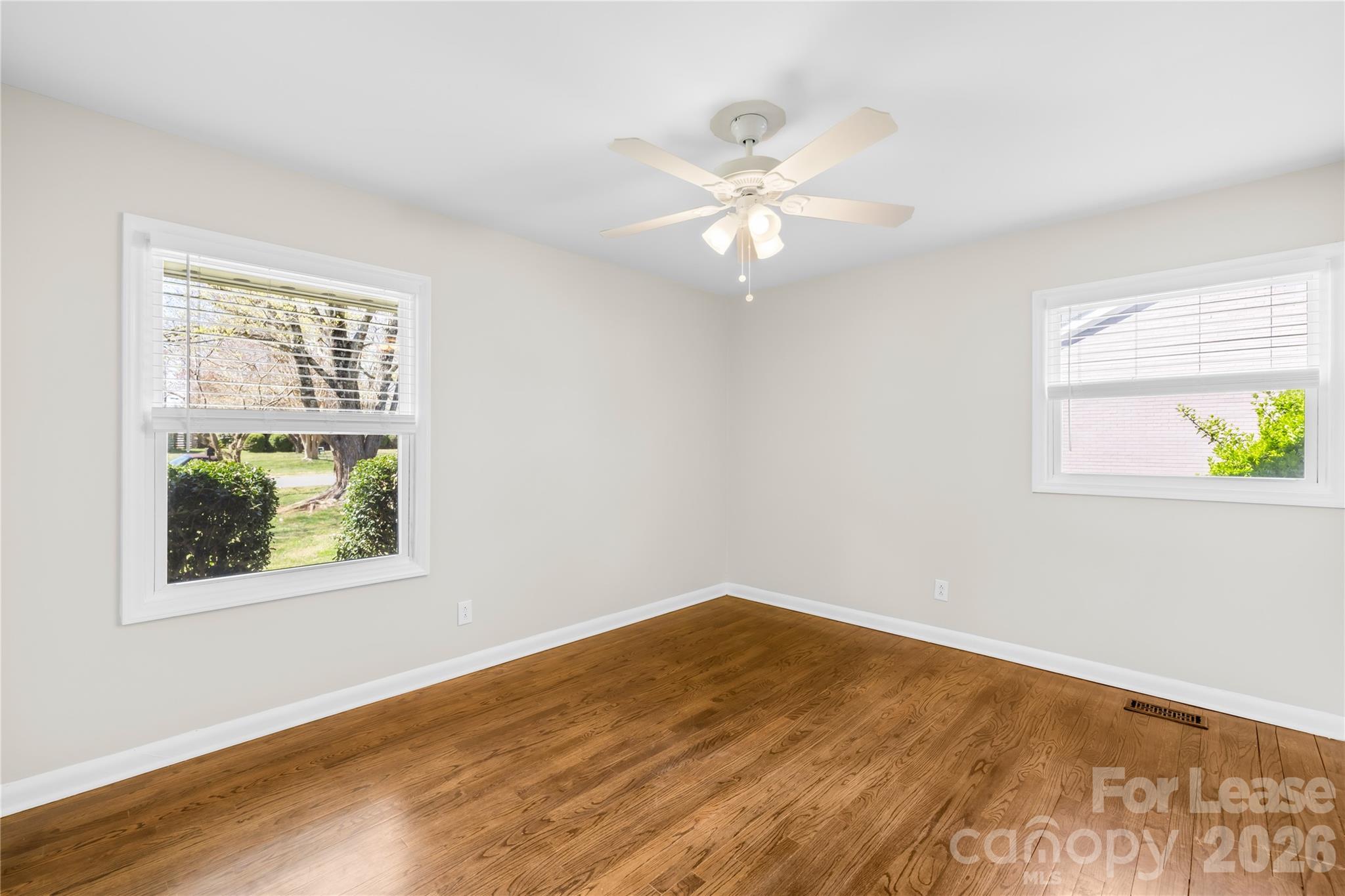 4033 Woodgreen Terrace Charlotte NC 28205