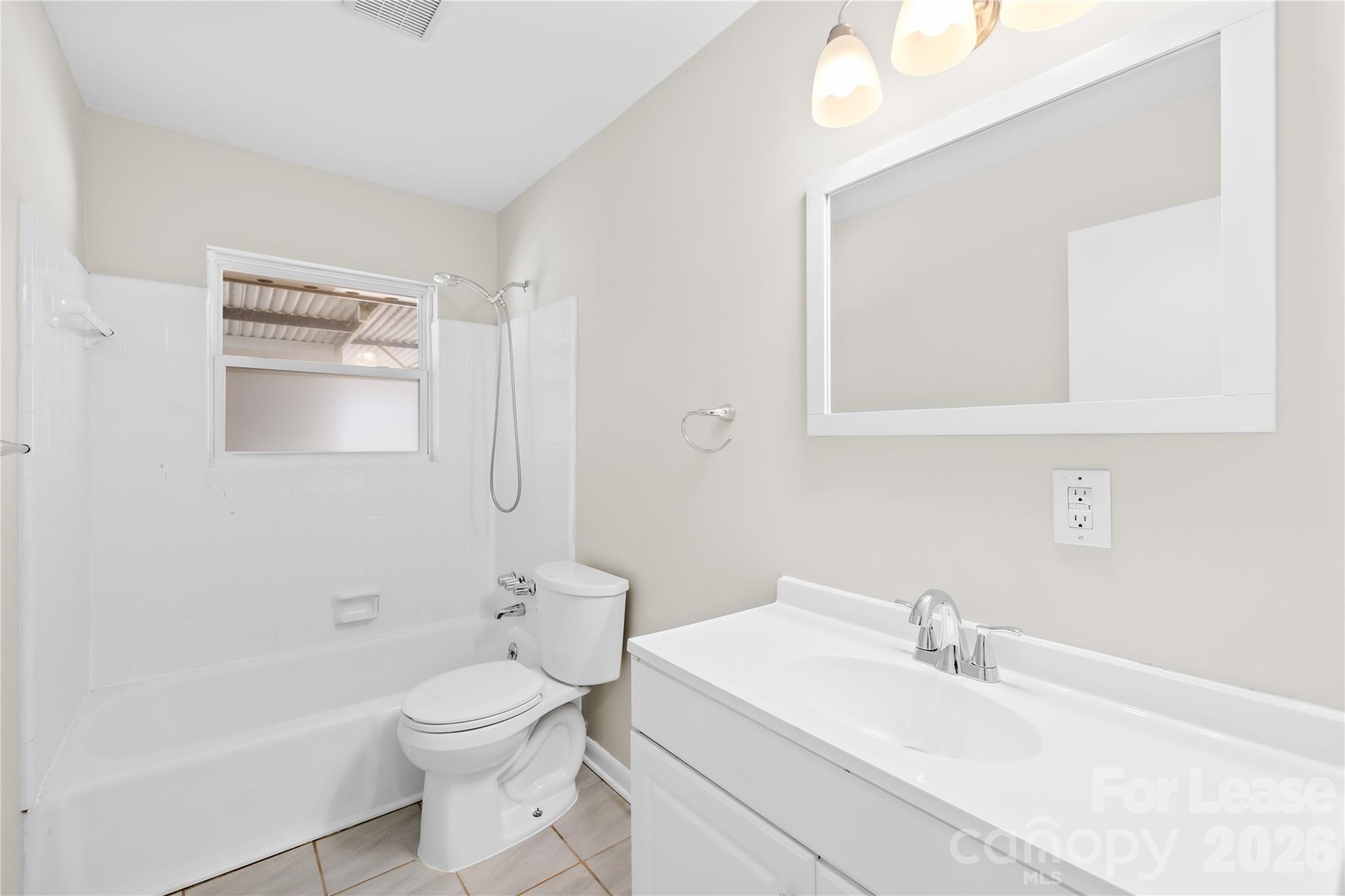 4033 Woodgreen Terrace Charlotte NC 28205