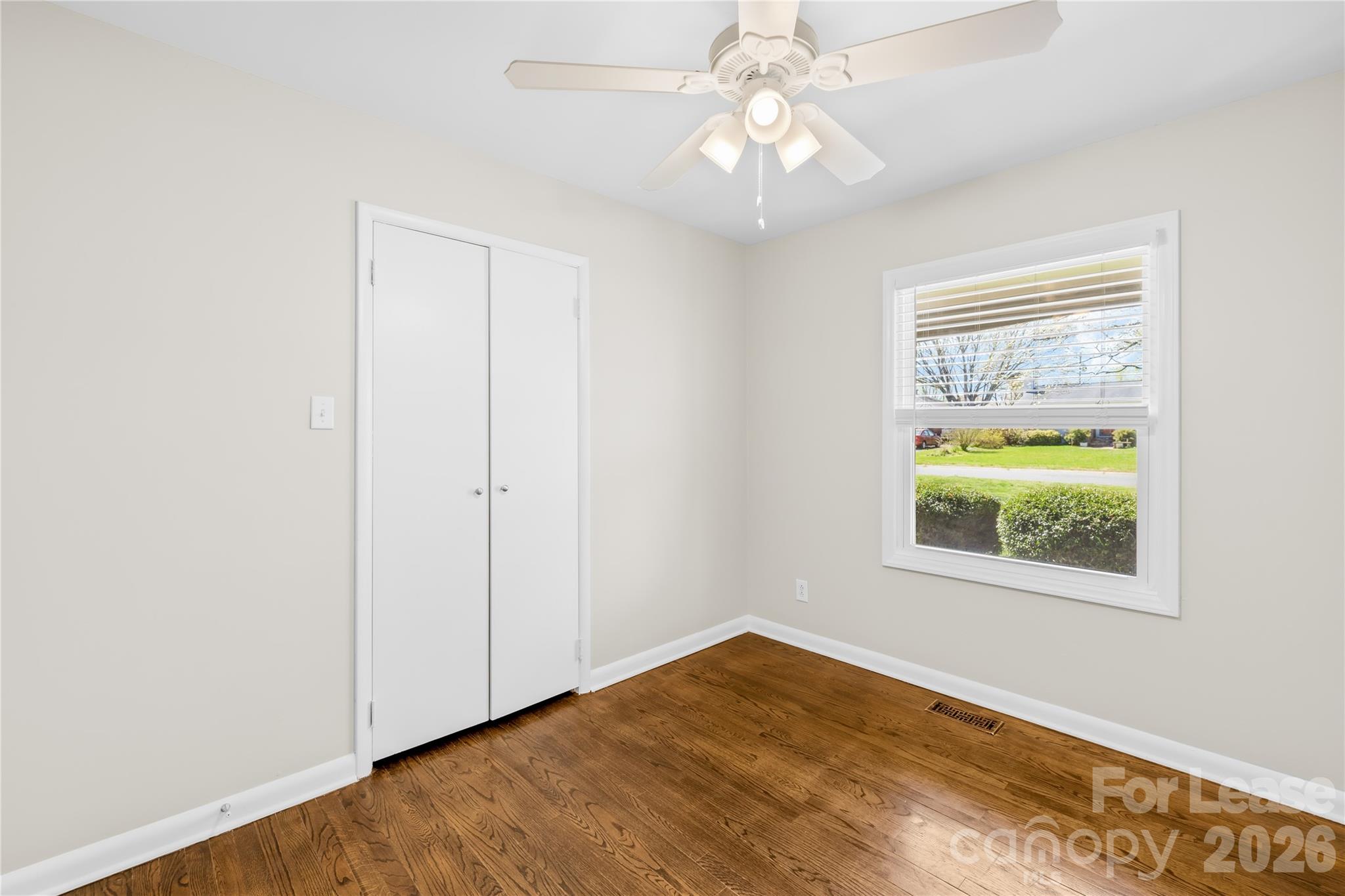 4033 Woodgreen Terrace Charlotte NC 28205