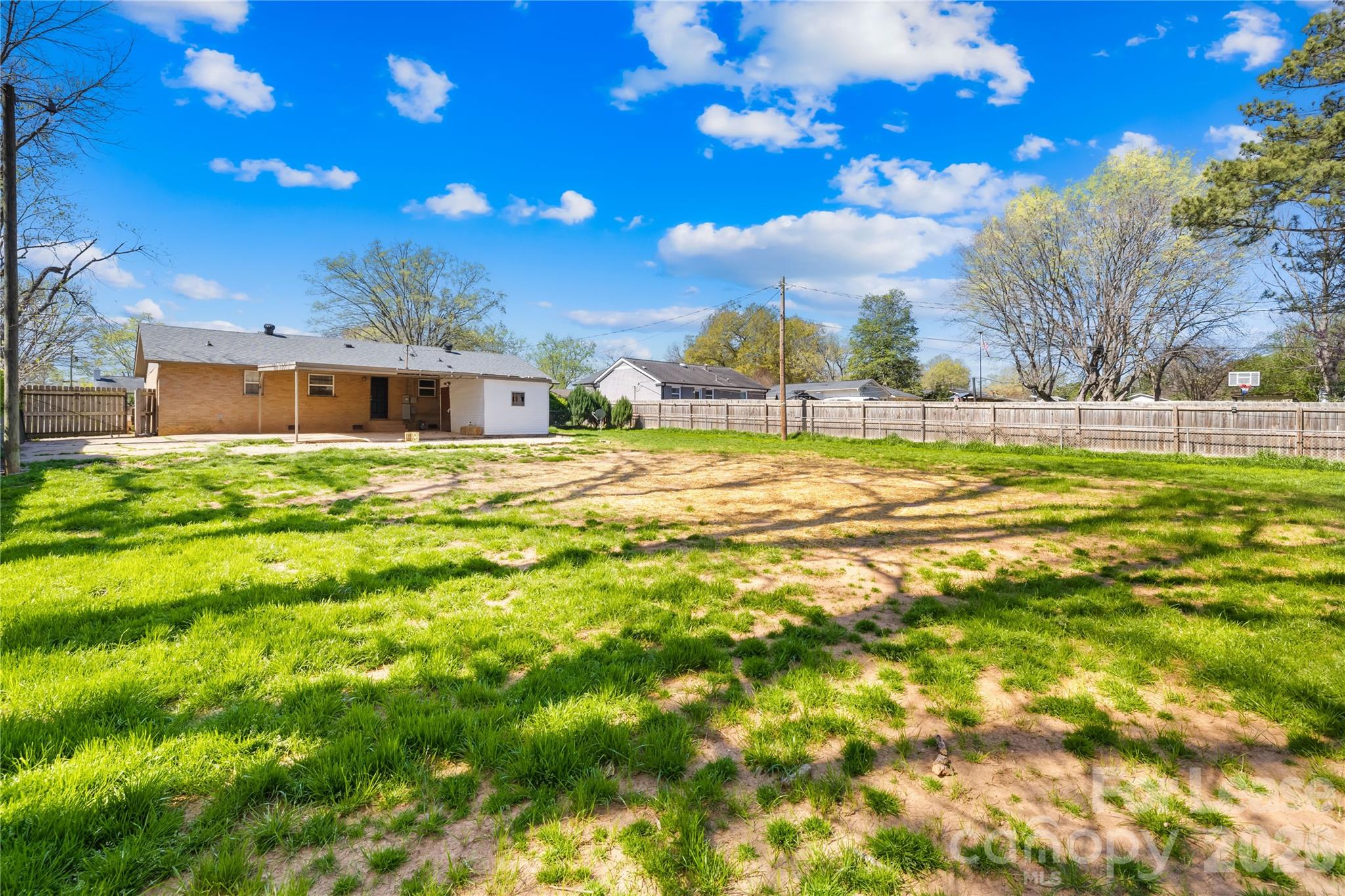 4033 Woodgreen Terrace Charlotte NC 28205
