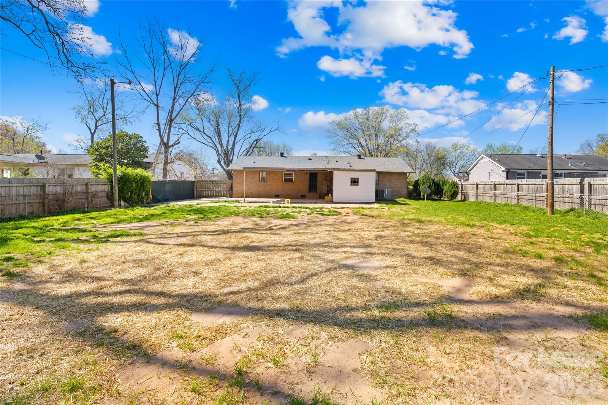 4033 Woodgreen Terrace Charlotte NC 28205