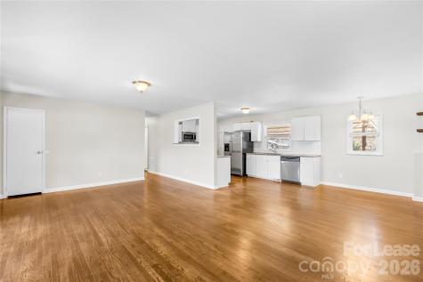 4033 Woodgreen Terrace Charlotte NC 28205