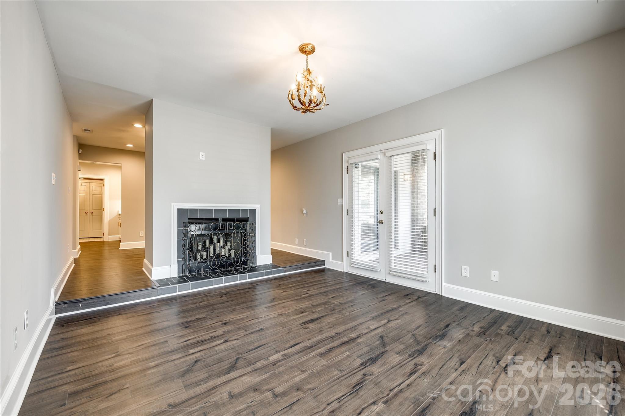 2220 Roswell Avenue Charlotte NC 28207