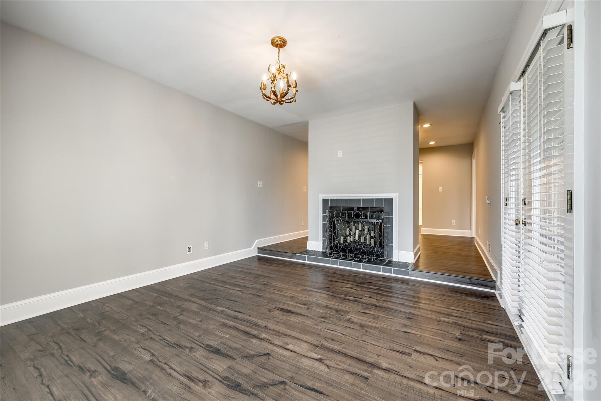 2220 Roswell Avenue Charlotte NC 28207