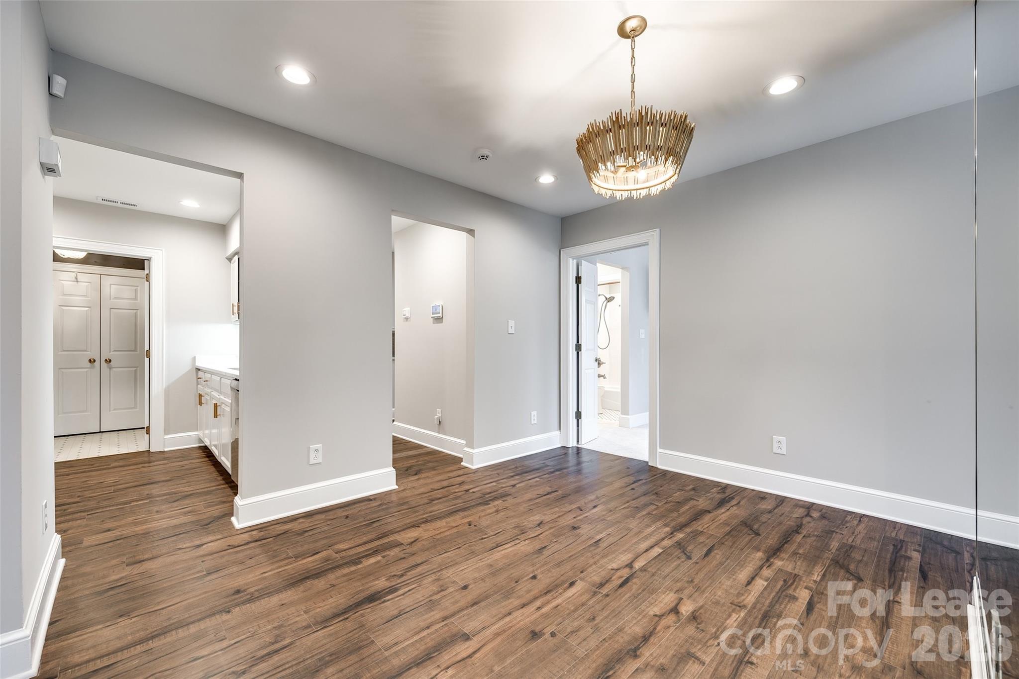 2220 Roswell Avenue Charlotte NC 28207