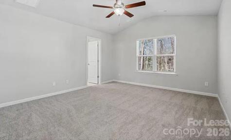 4213 Stoneygreen Lane Charlotte NC 28215