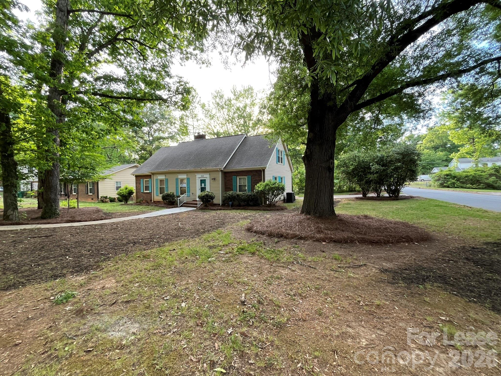 4535 Dawnwood Drive Charlotte NC 28212