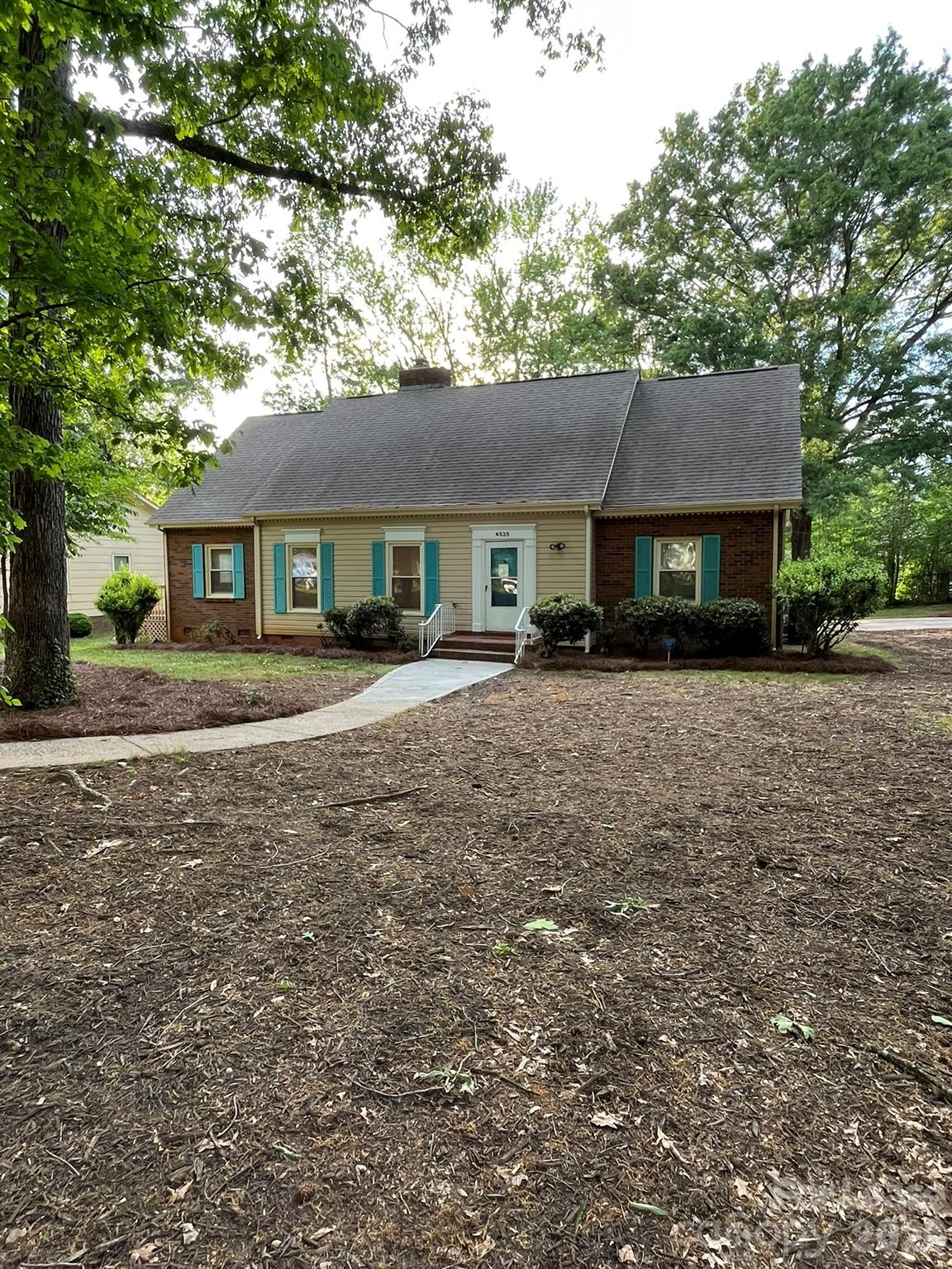 4535 Dawnwood Drive Charlotte NC 28212
