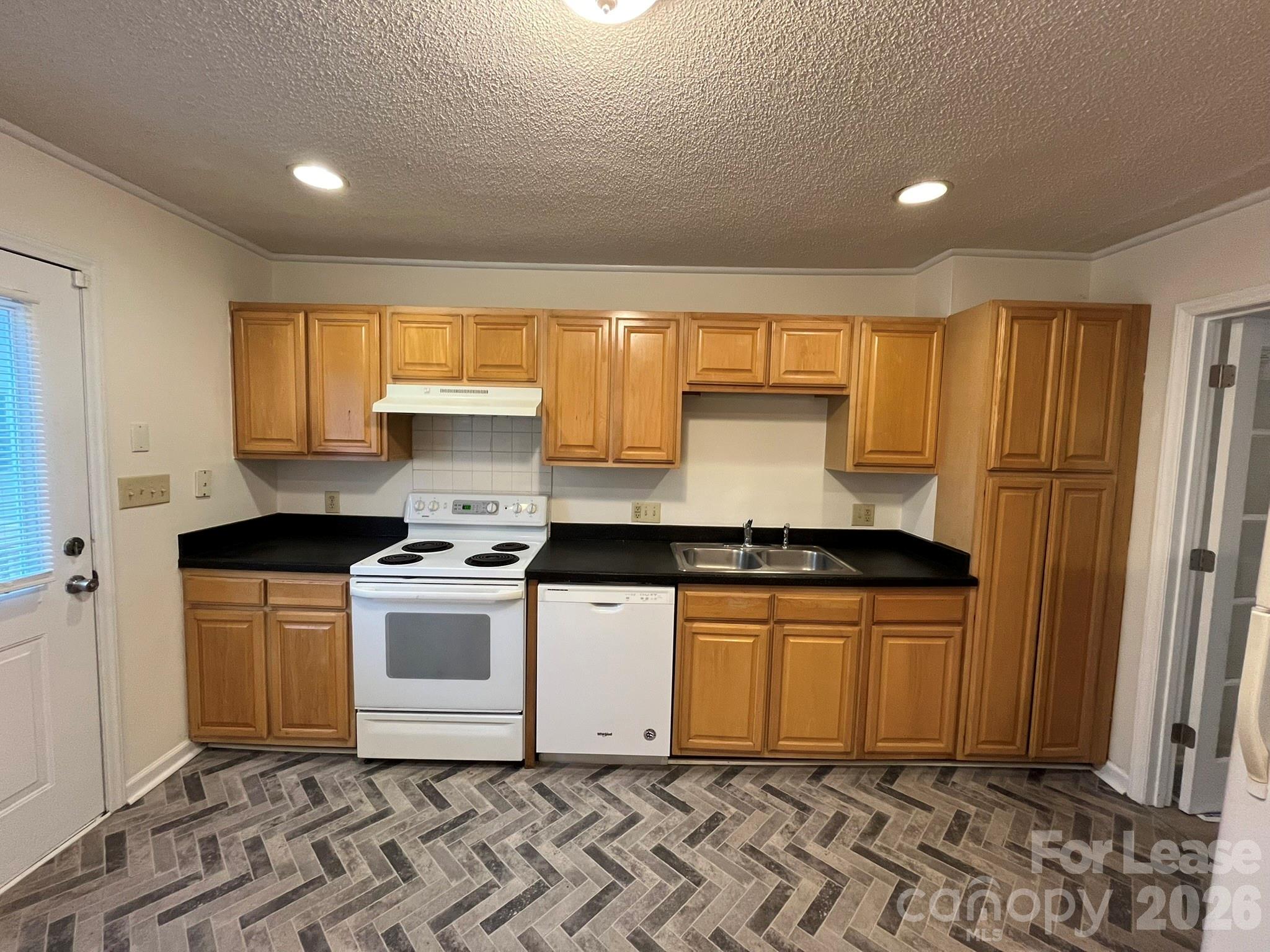4535 Dawnwood Drive Charlotte NC 28212