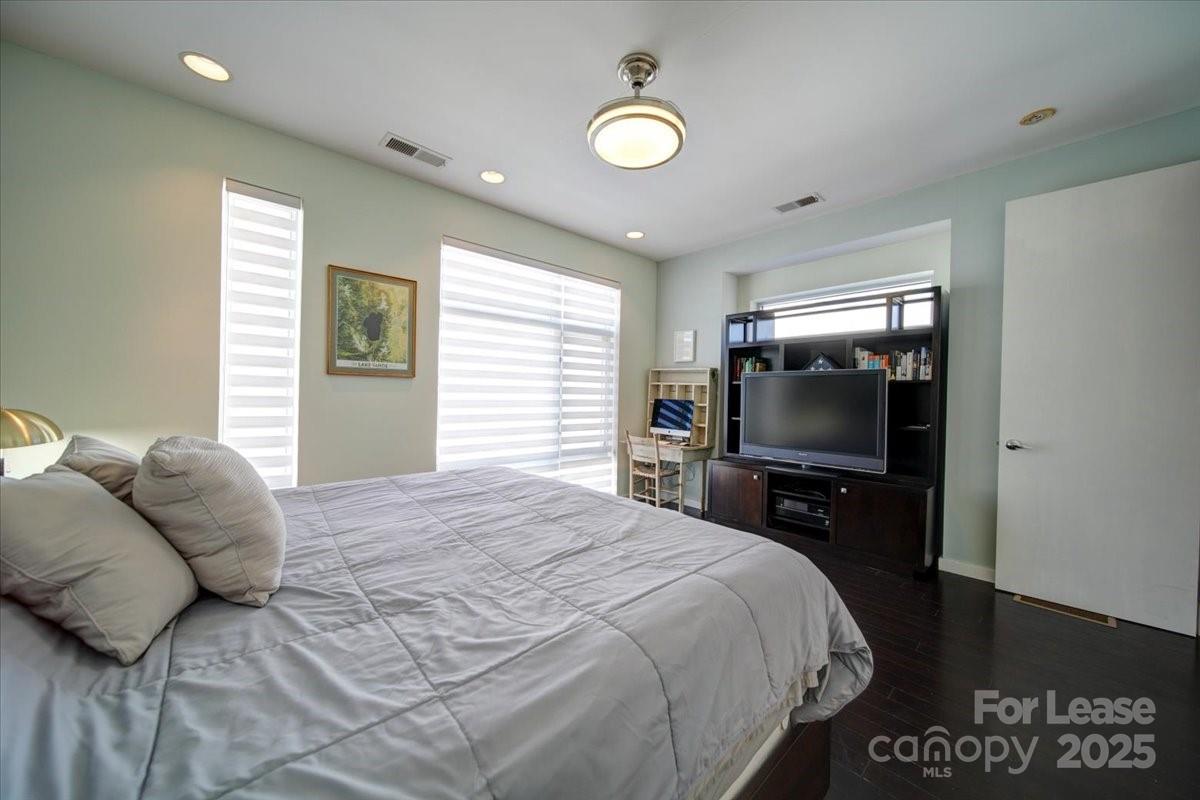 329 Viburnum Way Court Charlotte NC 28208