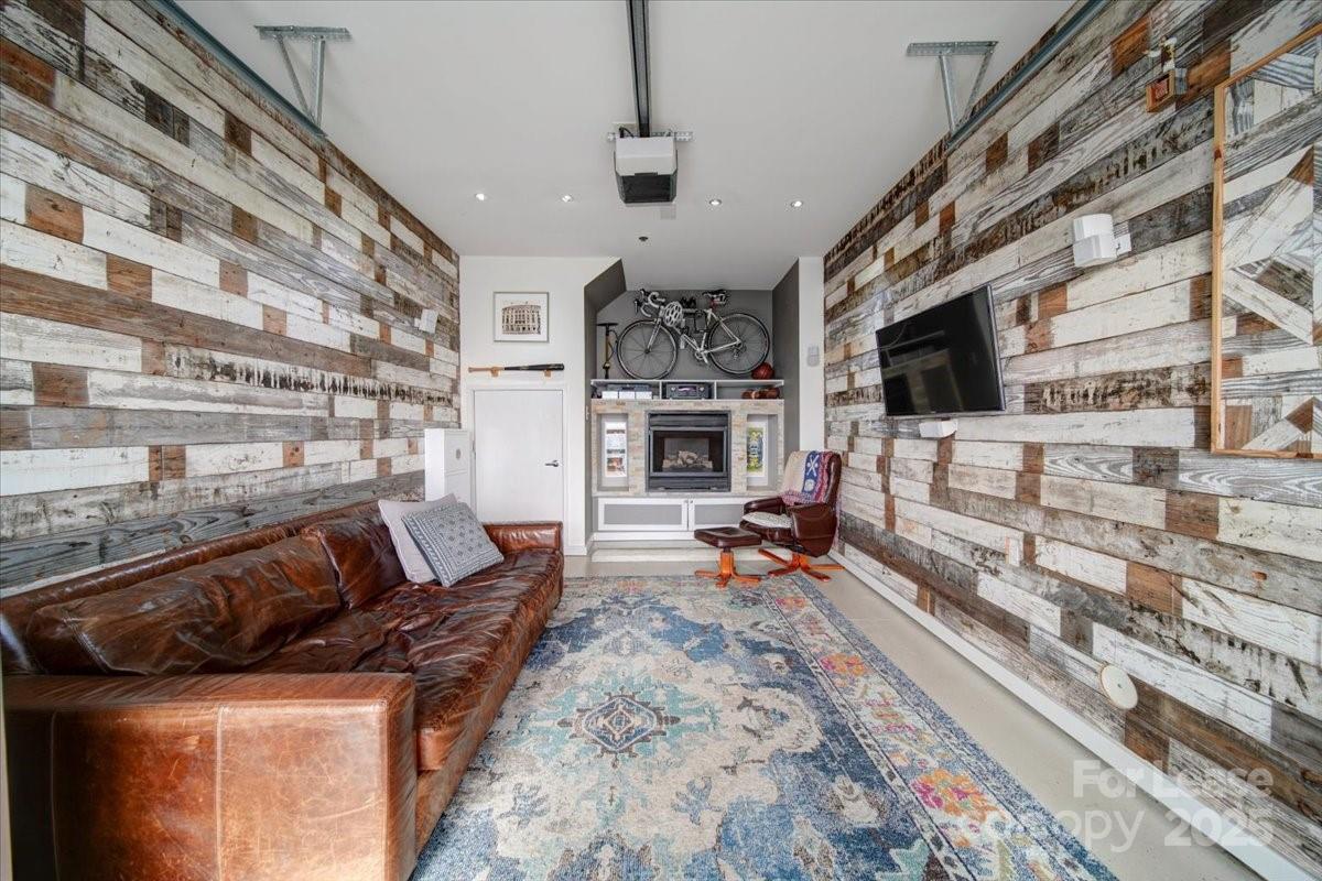 329 Viburnum Way Court Charlotte NC 28208