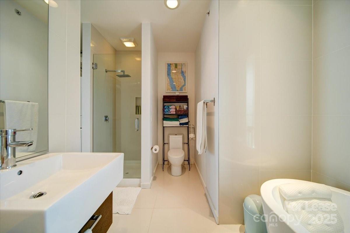 329 Viburnum Way Court Charlotte NC 28208