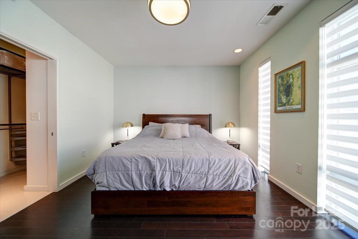 329 Viburnum Way Court Charlotte NC 28208