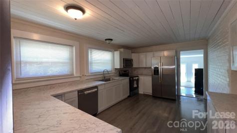 7077 Long Island Road Catawba NC 28609