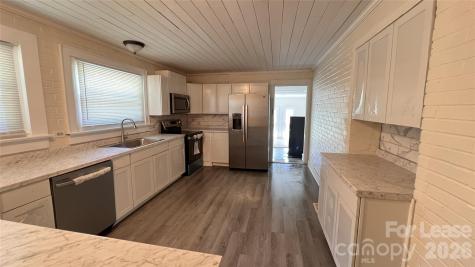 7077 Long Island Road Catawba NC 28609