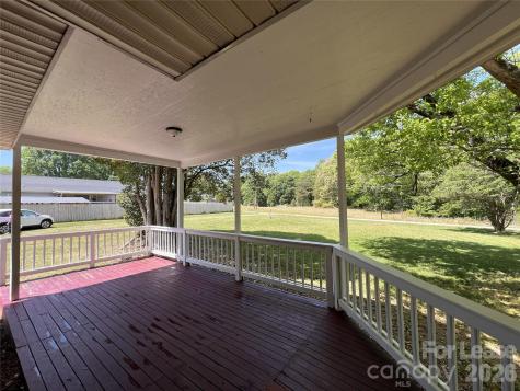 7077 Long Island Road Catawba NC 28609