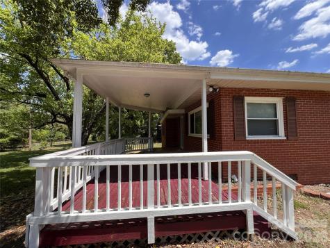 7077 Long Island Road Catawba NC 28609