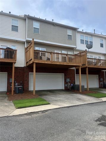 14064 Labeau Avenue Charlotte NC 28277
