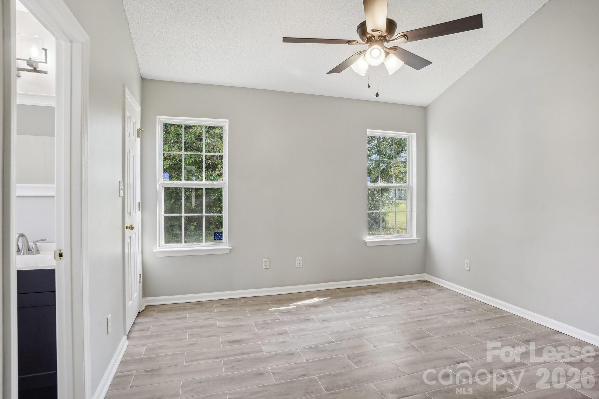 6834 Flaxseed Lane Charlotte NC 28216