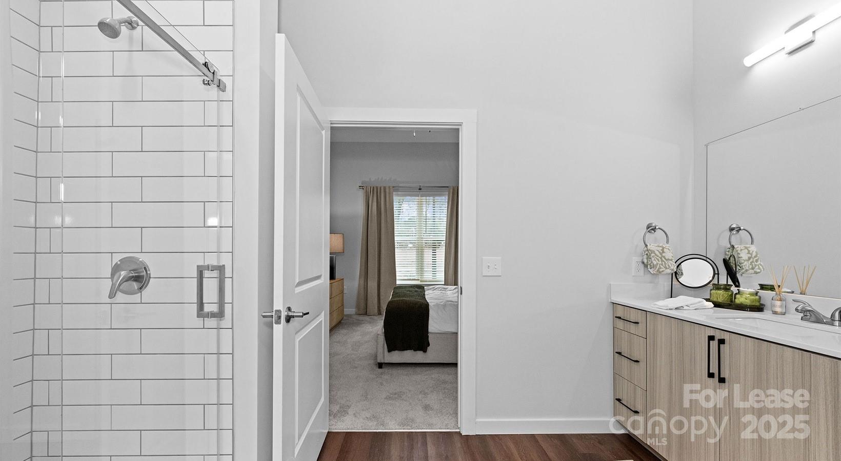 5120 77 Center Drive Charlotte NC 28217