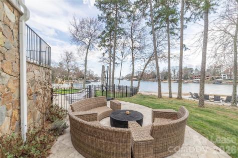 19001 Double Eagle Drive Cornelius NC 28031