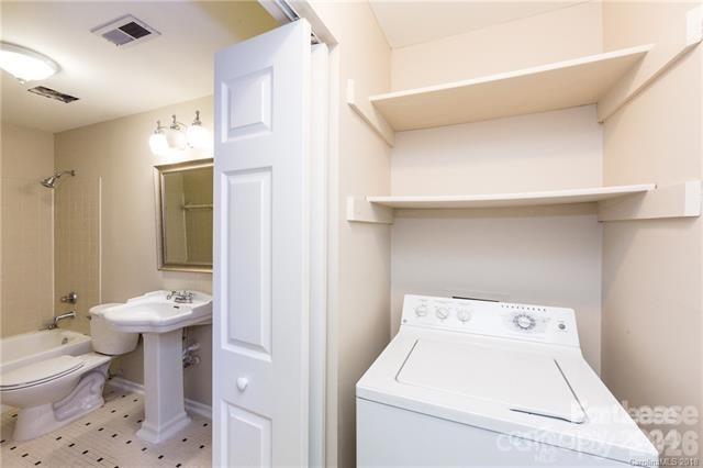 2518 Cranbrook Lane Charlotte NC 28207