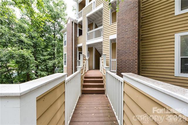 2518 Cranbrook Lane Charlotte NC 28207
