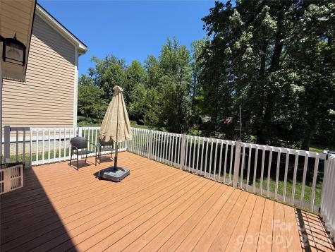 114 Fairway View Drive Etowah NC 28729