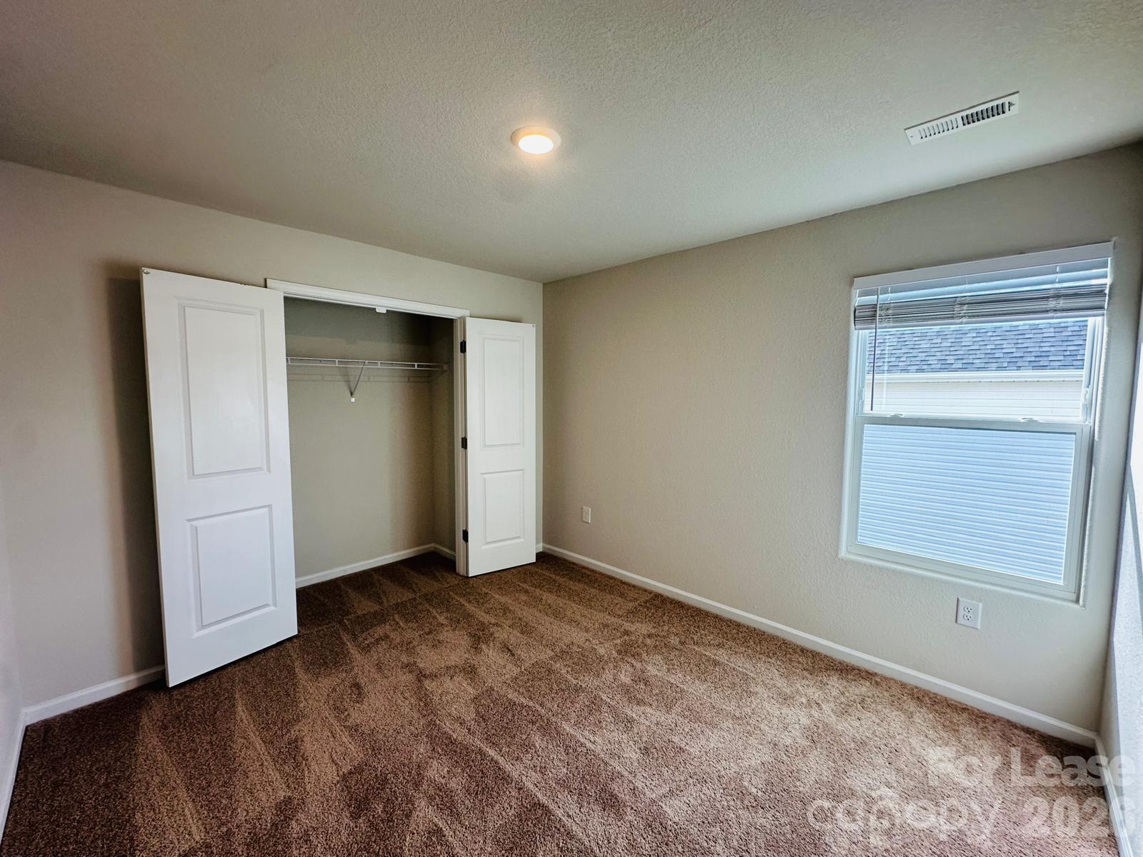 6322 Lowe Lane Charlotte NC 28214