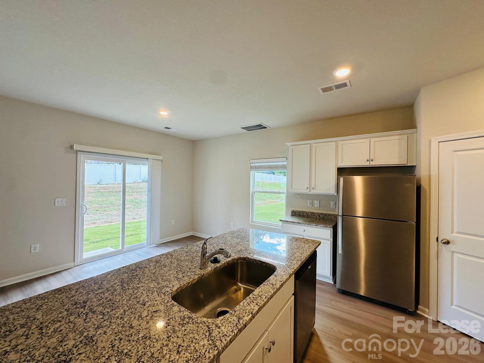 6322 Lowe Lane Charlotte NC 28214