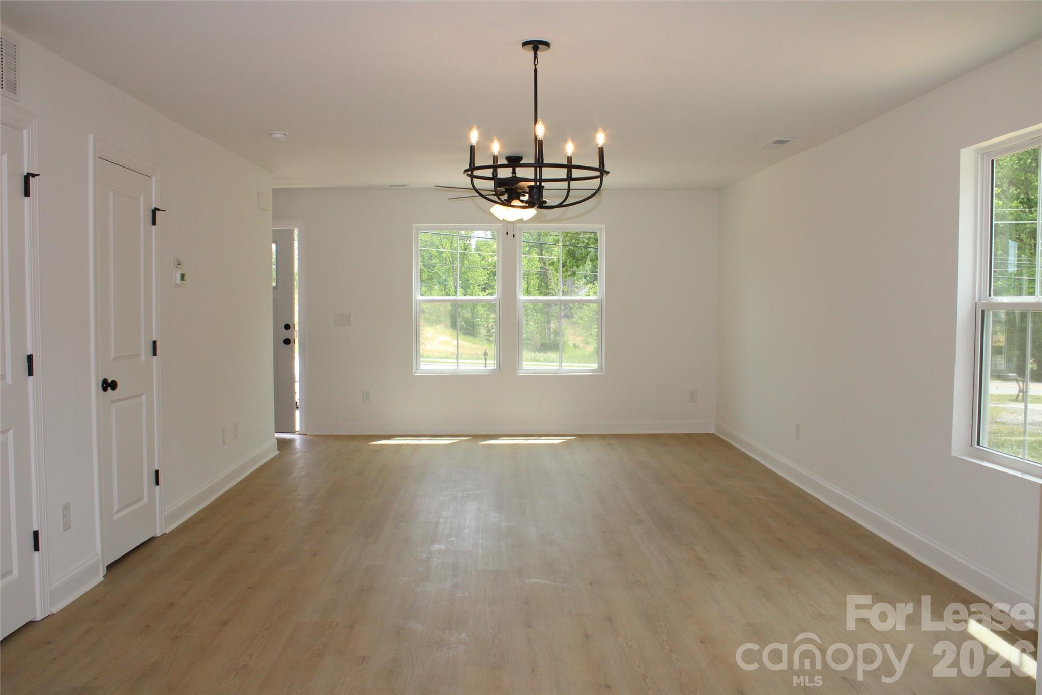 574 W Park Avenue Mooresville NC 28115