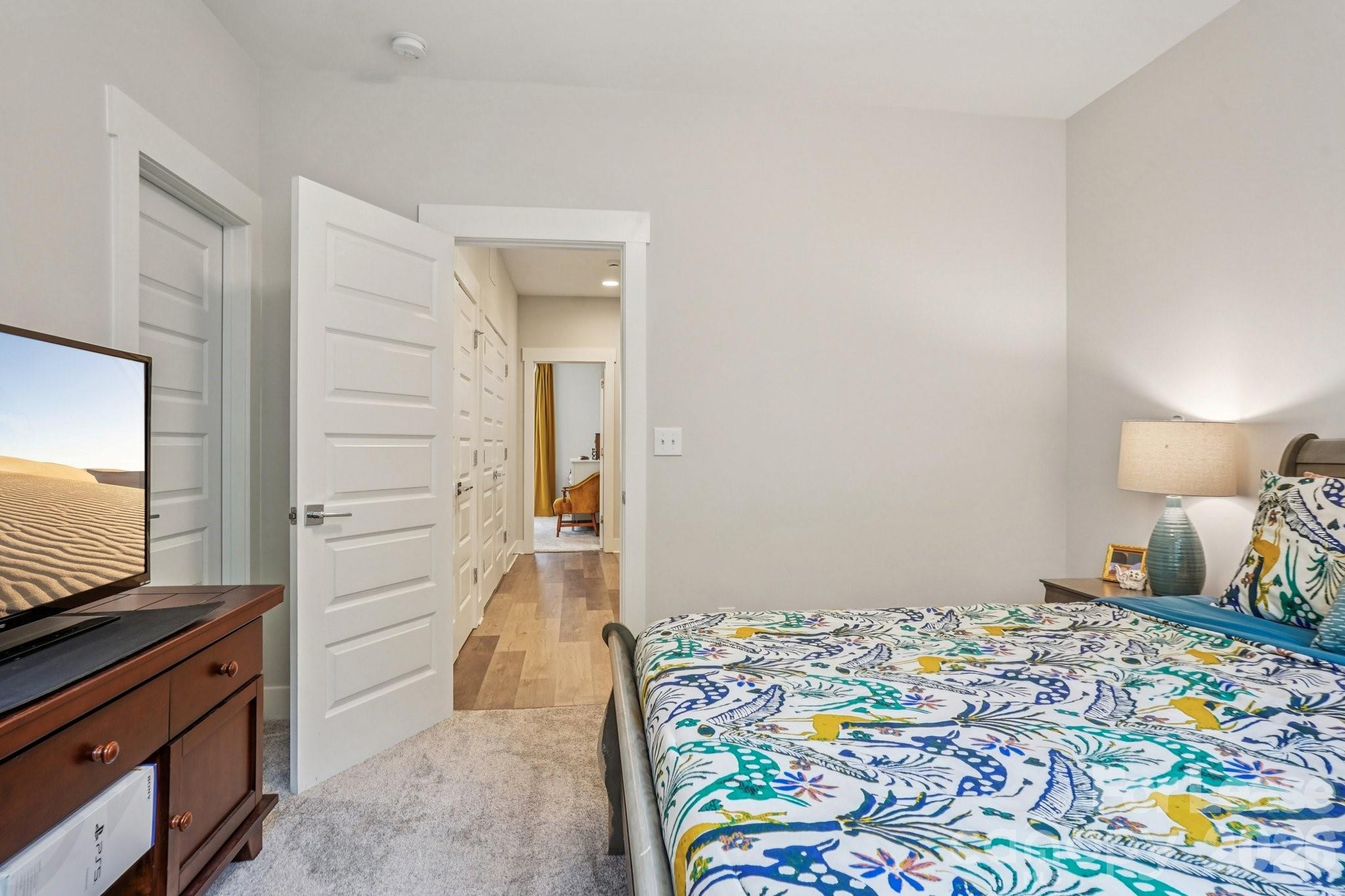 2242 Electric Lane Charlotte NC 28205
